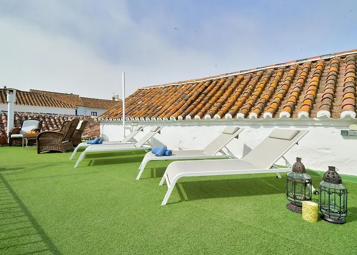 Orange Square Rooftop 250 M2 بيت للعطل