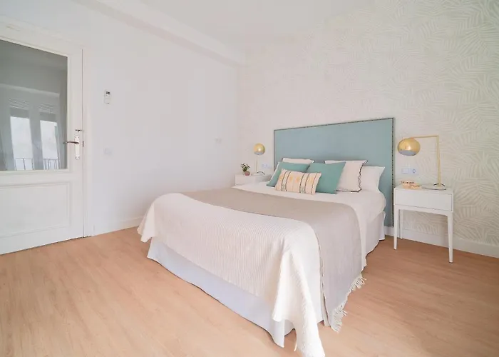 Orange Square Rooftop 250 M2 * Marbellac