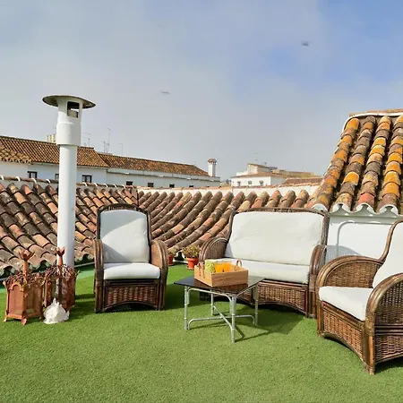 Orange Square Rooftop 250 M2 בית נופש מארבלה